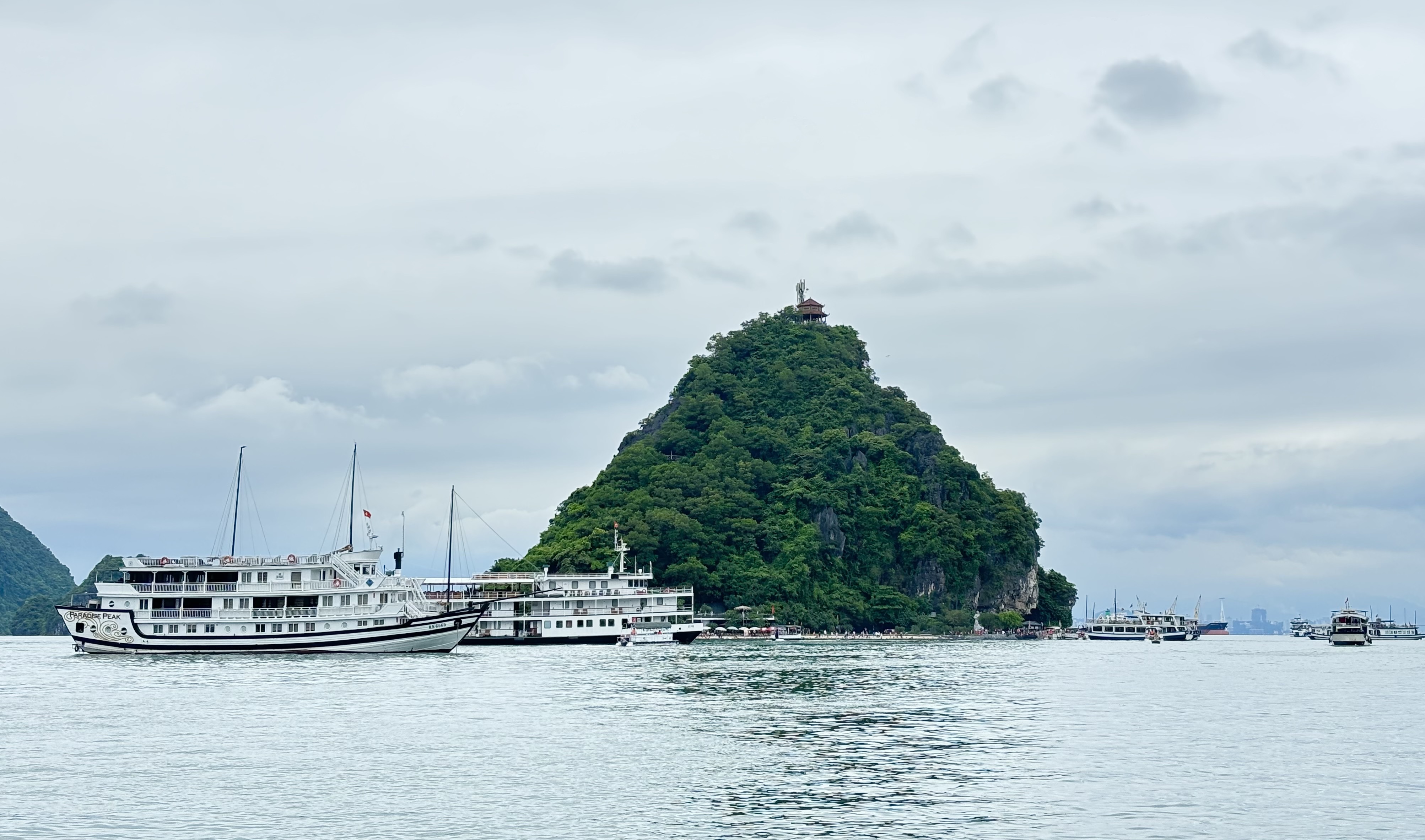 Titop Island. Photo by Vietnam Luxury Cruises